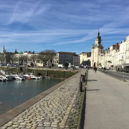 Appartement Centre Ville Pres Du Port Avec Parking Et Wifi La Rochelle  Exterior foto
